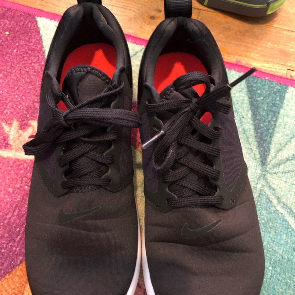 Women’s Nike’s size 9